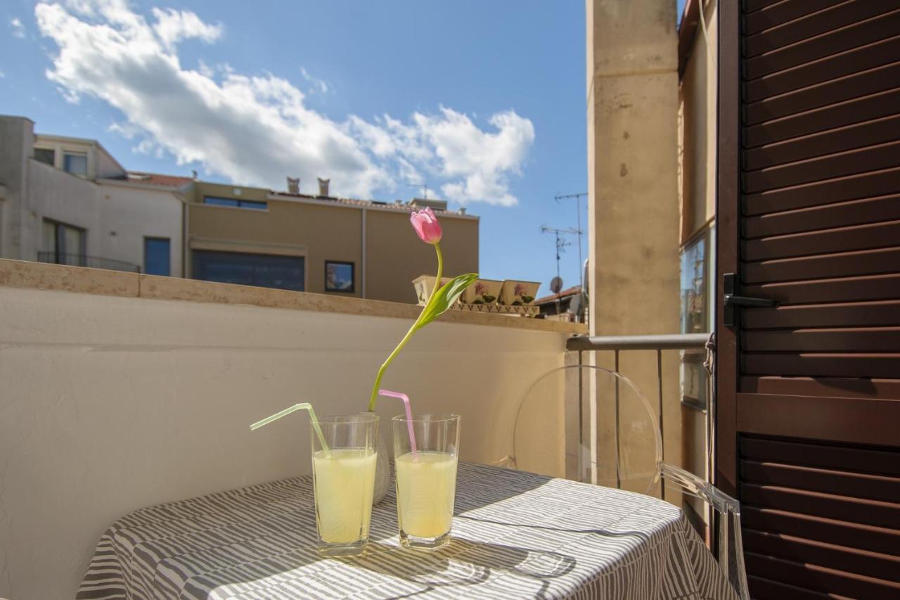 Julie City Centre Porec Apartment Exterior photo
