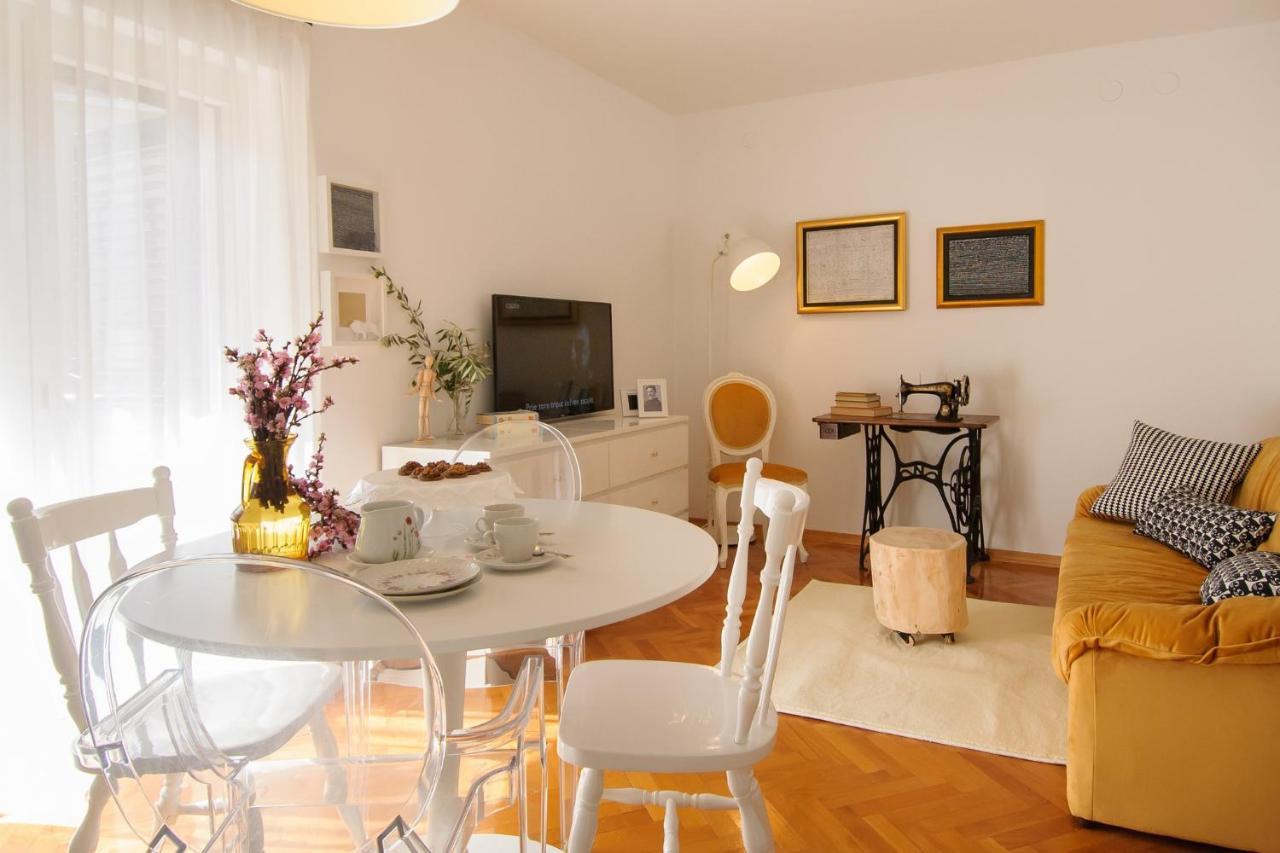 Julie City Centre Porec Apartment Exterior photo